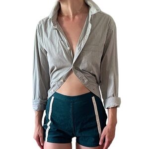 NWOT Goodfellow & Co Light Grey Long Sleeve Collared Pocket Button Down Shirt M